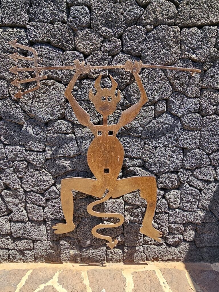 Timanfaya (44) sculpture el diablo à timanfaya