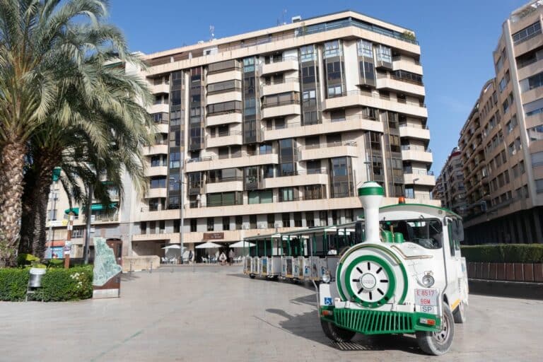 elche (41) petit train de elche