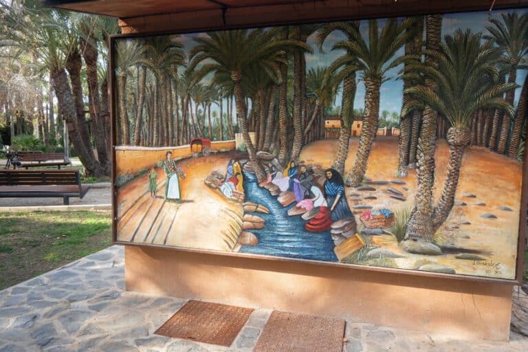 elche (68) fresque murale dans la palmeraie de elche